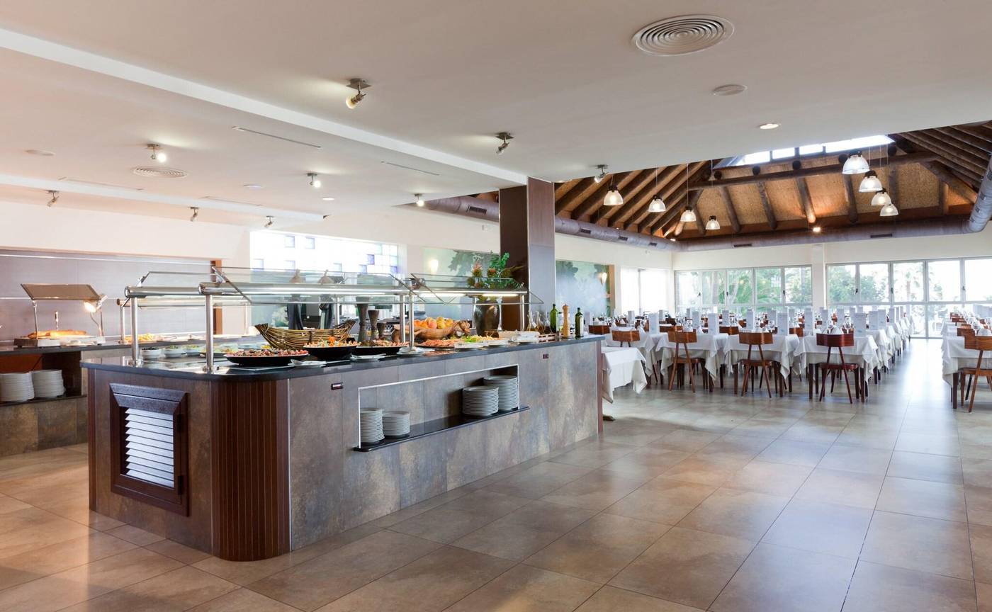 Marvell-Club-Hotel---Apartments-Restaurant-35