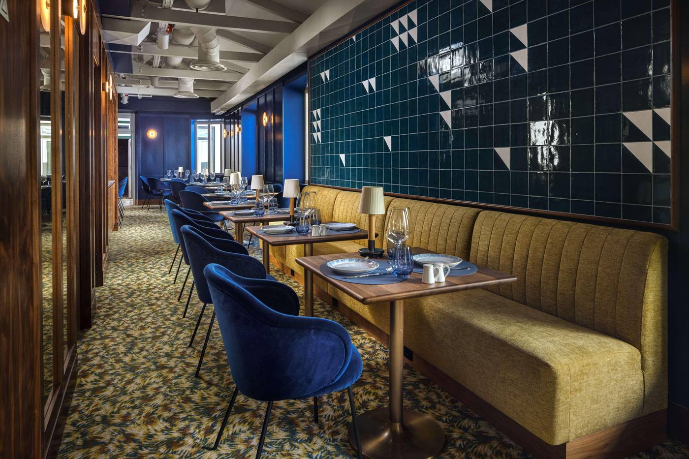 DUO-Hotel-Lisbon--Curio-Collection-By-Hilton-Restaurant-13