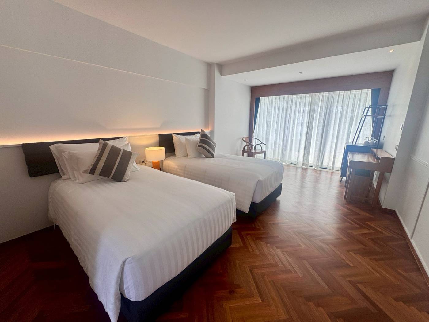 Patong-Beach-Room-27