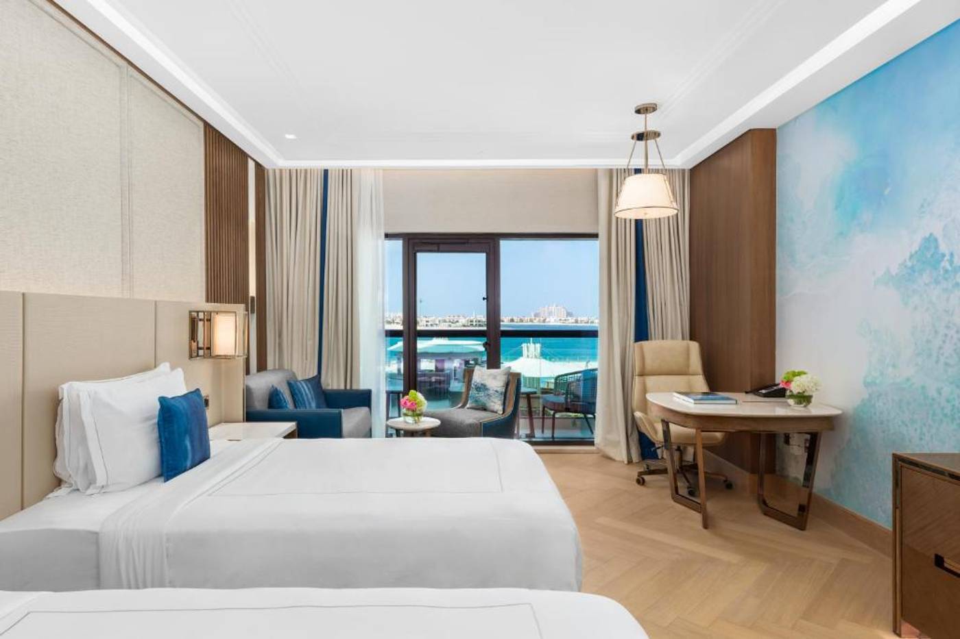 Taj-Exotica-Resort---Spa--The-Palm-Dubai-Room-9