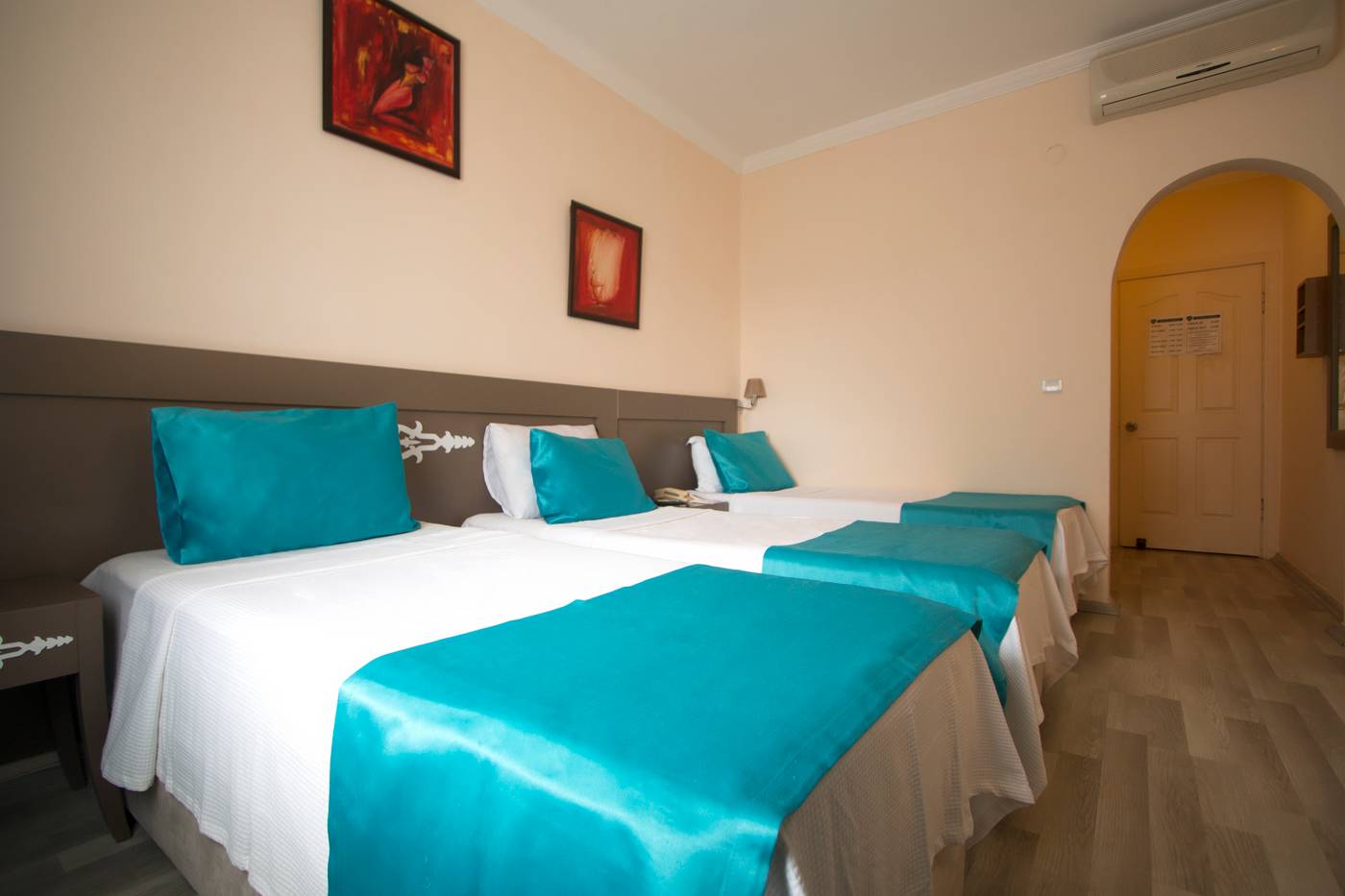 Sky-Vela-Hotel---All-Inclusive-Room-20