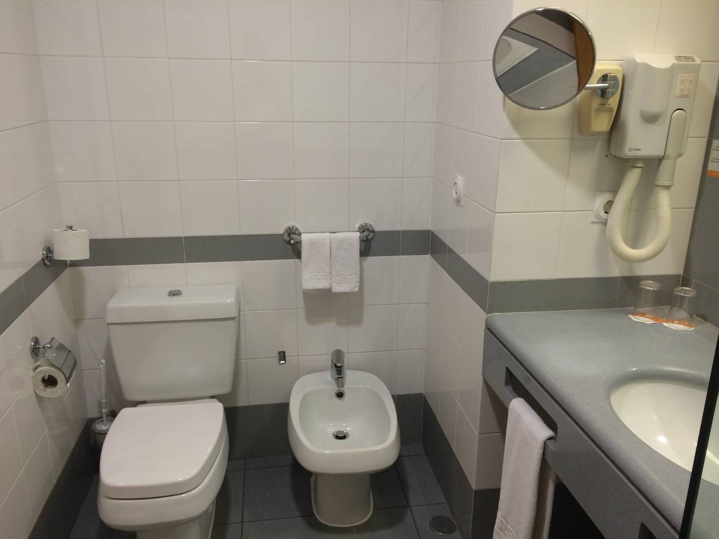 Riviera-Hotel-Carcavelos-Room-38