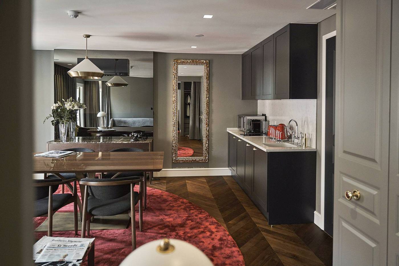 O-Artista-Suites-By-Europe-Room-15