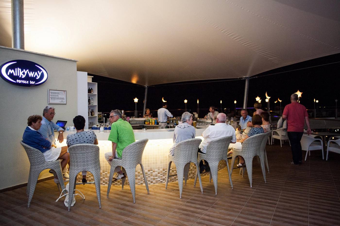 Orka-Sunlife-Resort---Spa-Bar-24