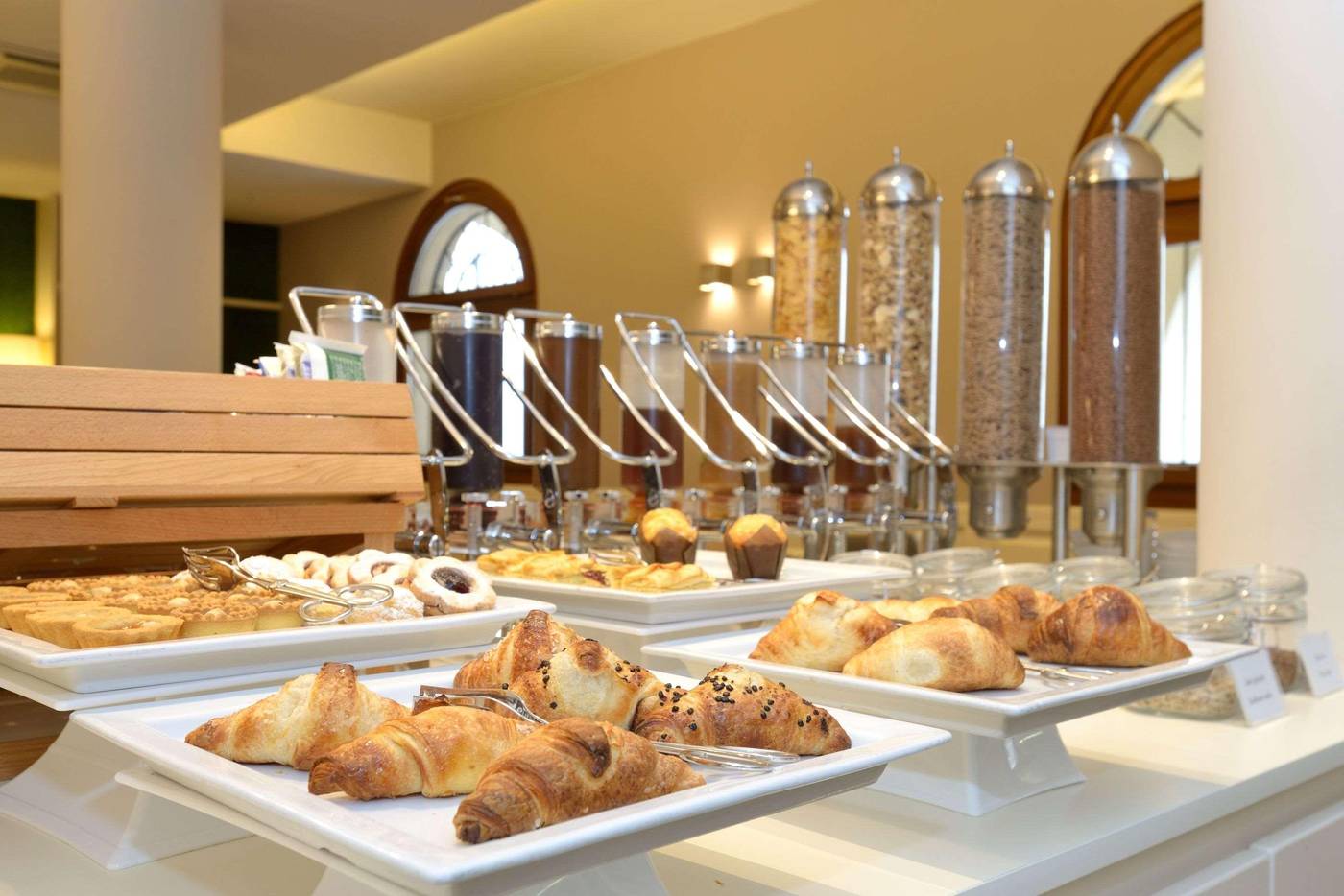 Best-Western-Hotel-Canon-d-Oro-Restaurant-57