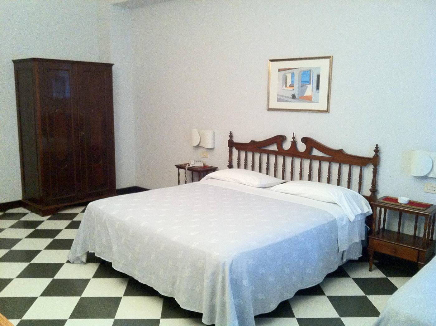 Stabia-Room-34