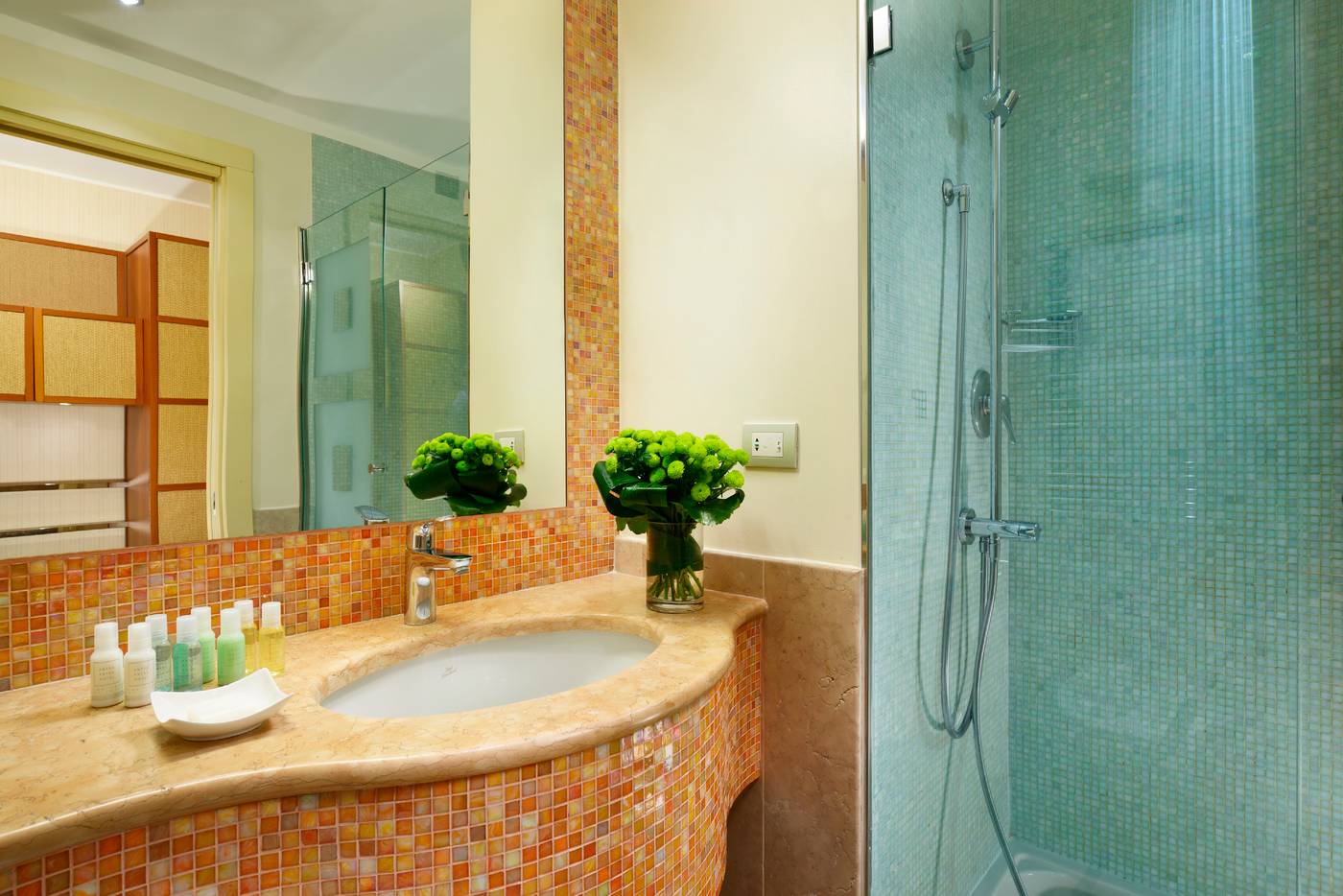 Enterprise-Hotel-Design---Boutique-Room-44