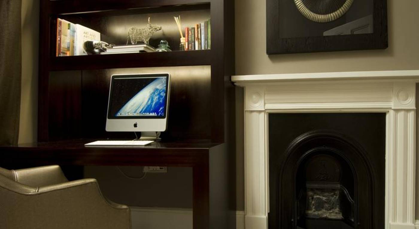 Dock-House-Boutique-Hotel-and-Spa-by-Newmark-Lobby-14