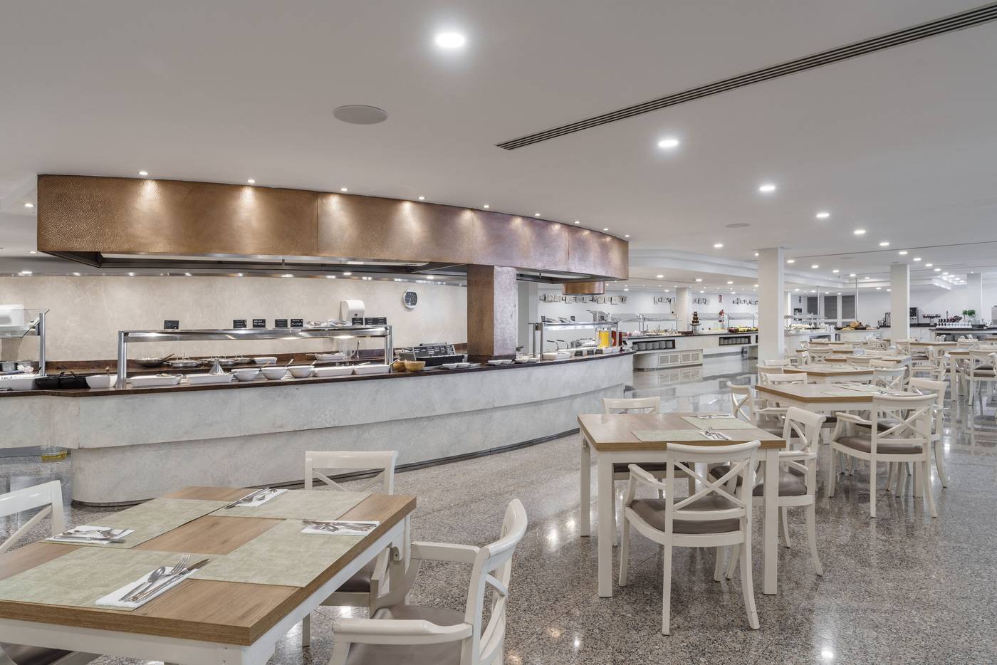 Alua Gran Camp de Mar