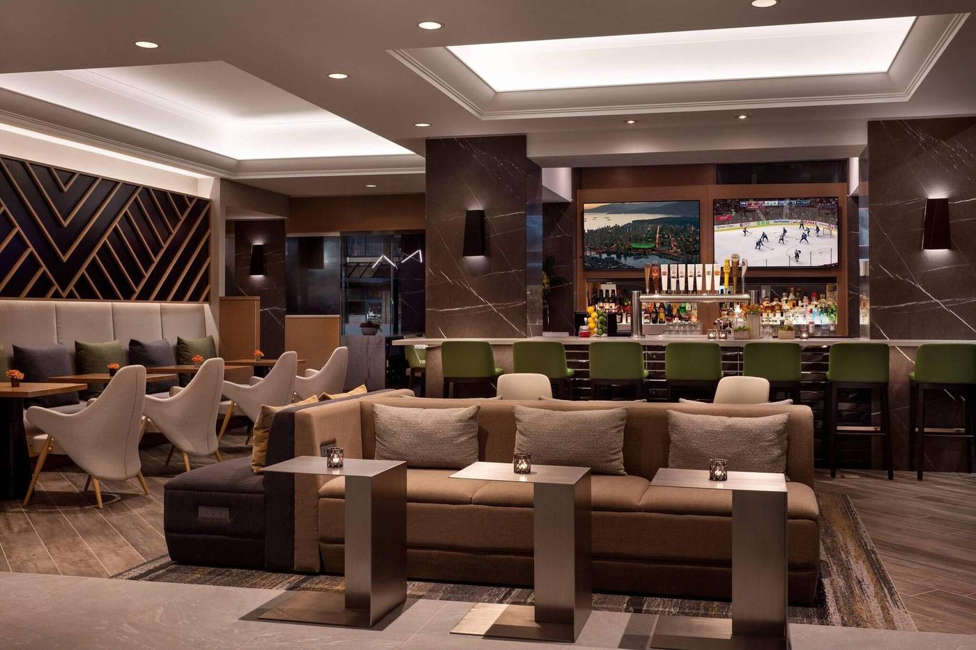 Vancouver-Airport-Marriott-Hotel-Restaurant-4