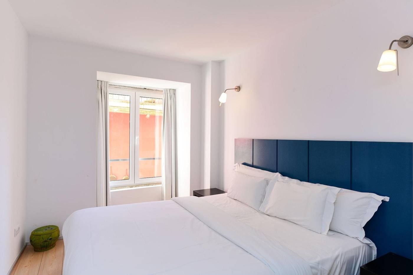 Alfama---Lisbon-Lounge-Suites-Room-73