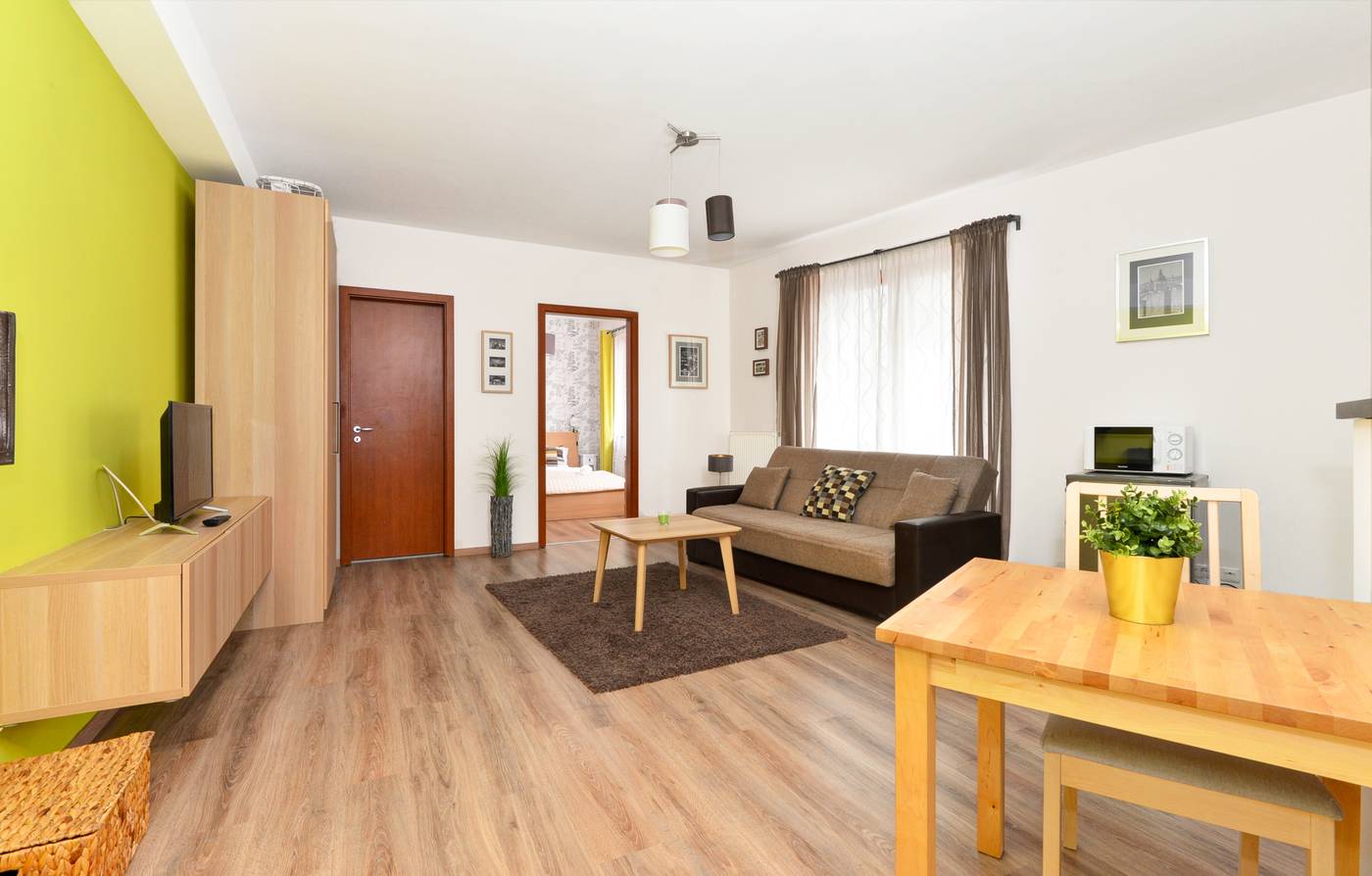 Lord-Residence-Room-5