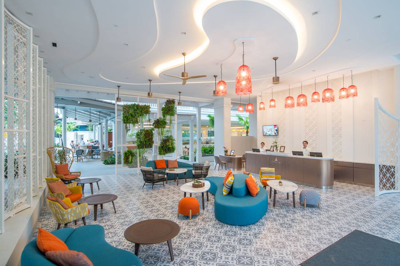 Centara-Ao-Nang-Beach-Resort---Spa-Krabi-Lobby-32