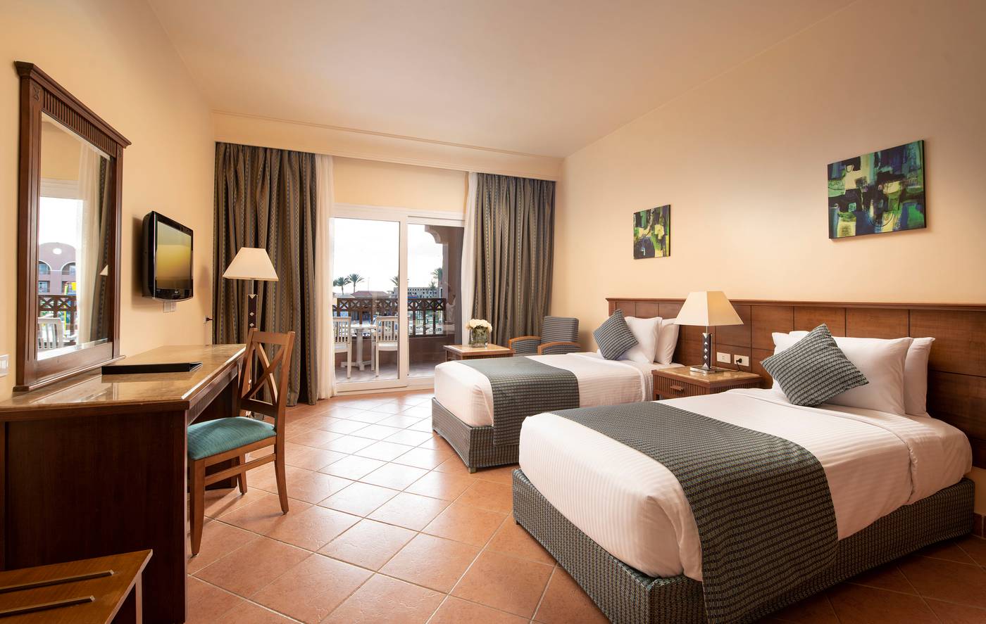 Charmillion Club Aqua Park