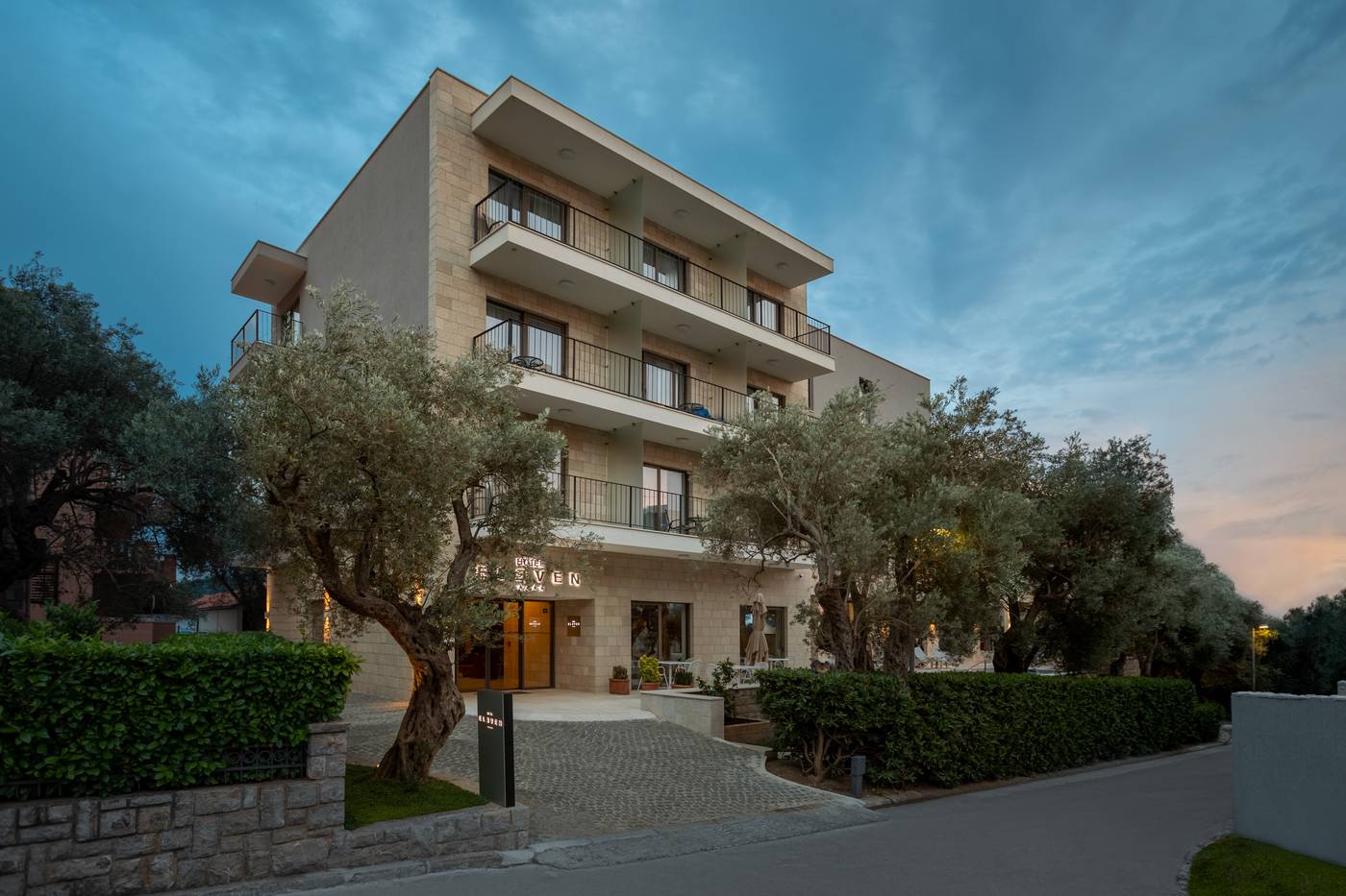 ELEVEN-Montenegro-Petrovac-General view-1