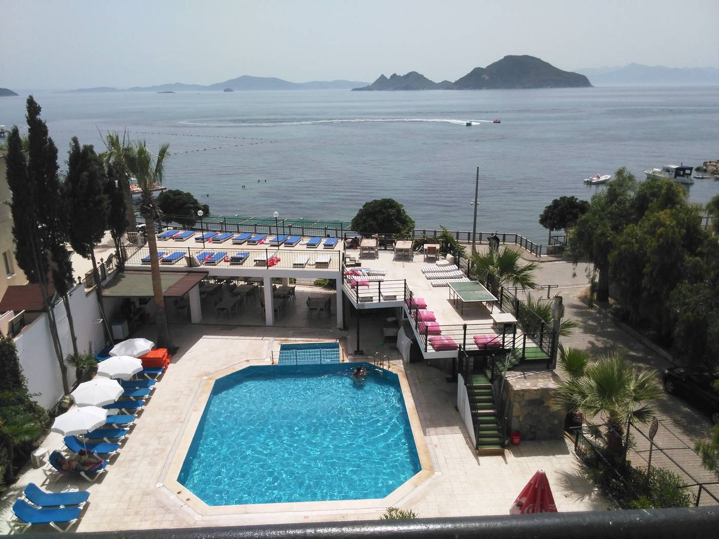 Cemre-Pool-9