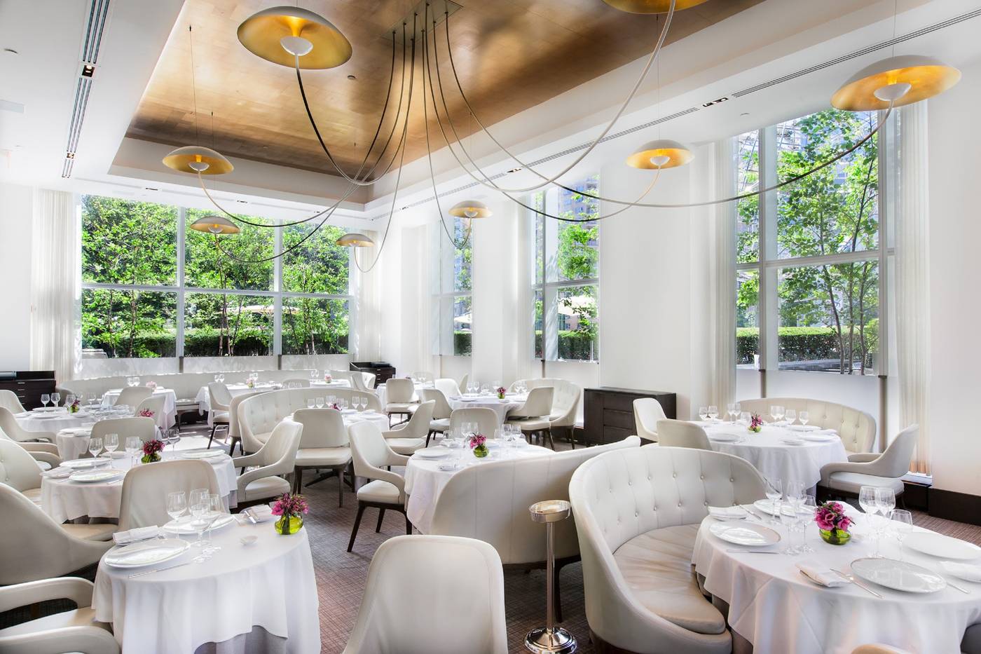 Trump-International-Hotel-and-Tower-New-York-Restaurant-23