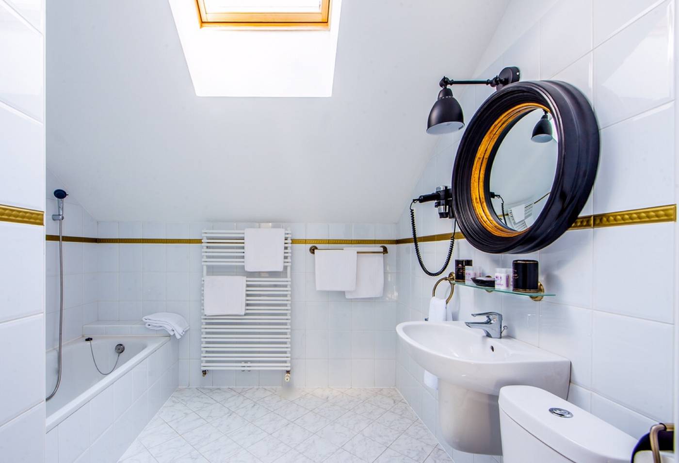 Milford-Suites-Room-10