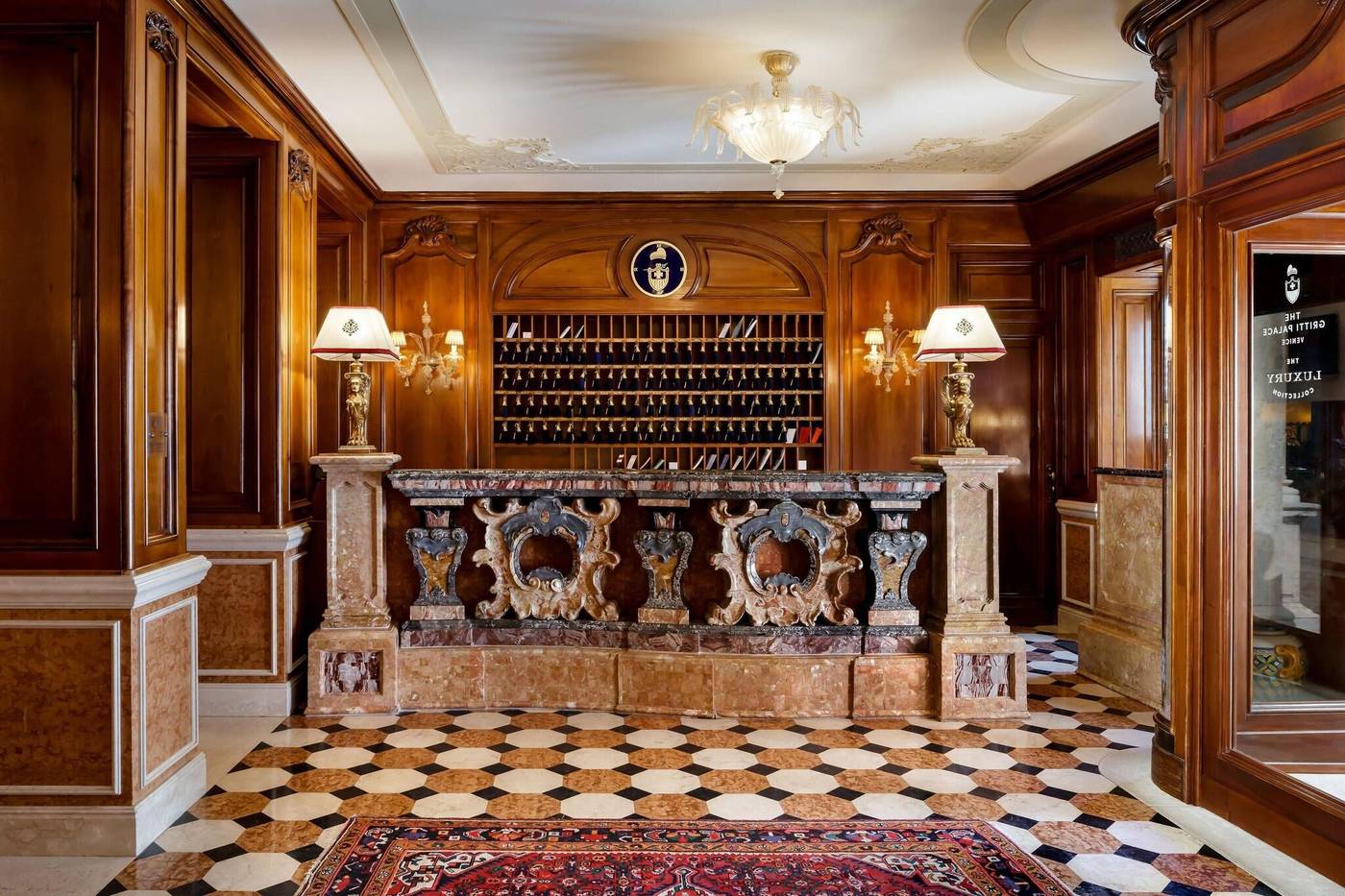 The-Gritti-Palace--a-Luxury-Collection-Hotel-Lobby-18