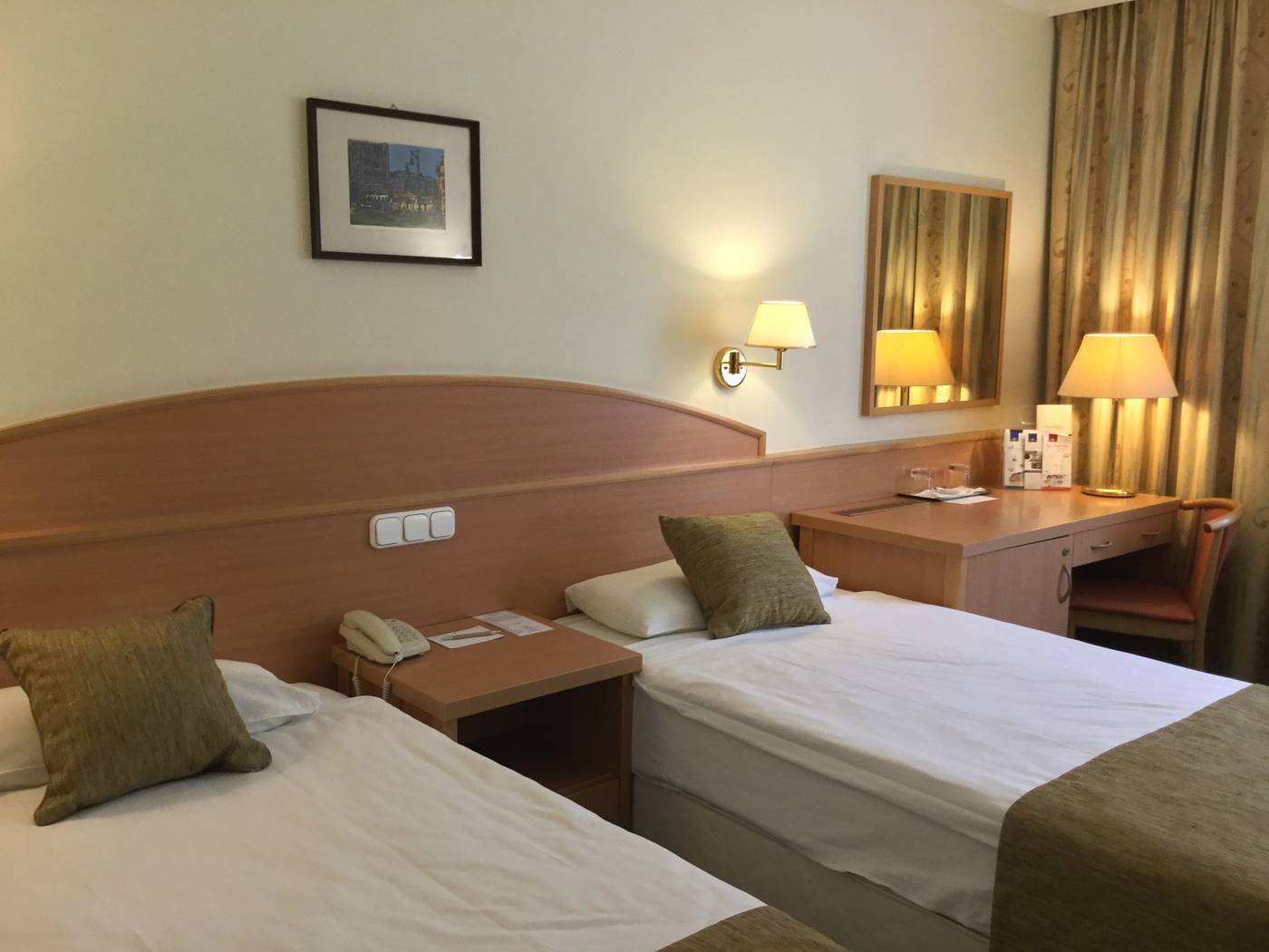 Hotel-Erzsebet-City-Center-Room-26