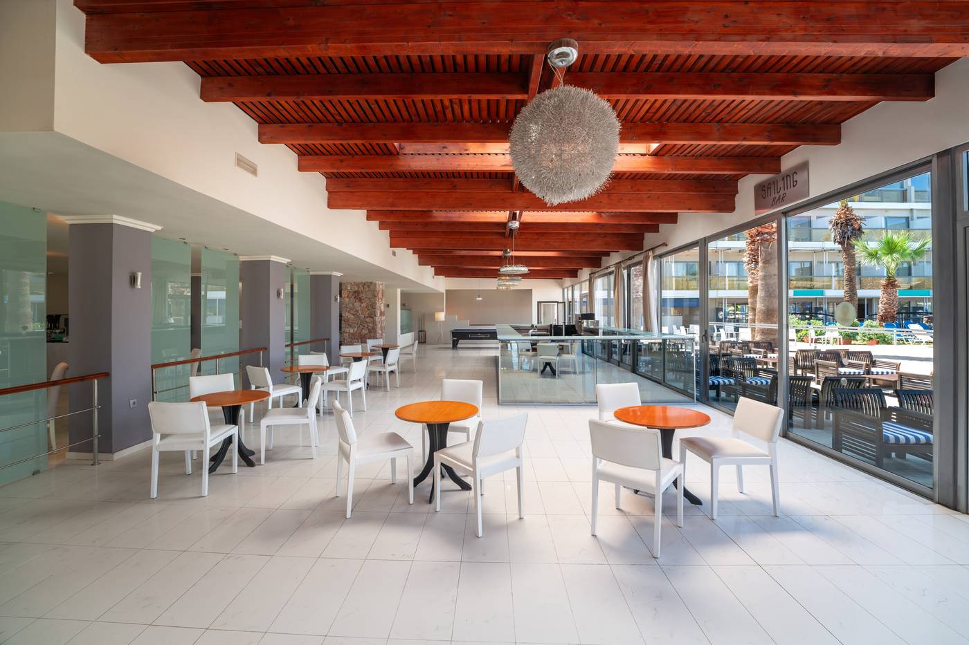 Ocean-Blue-Hotel-Bar-34