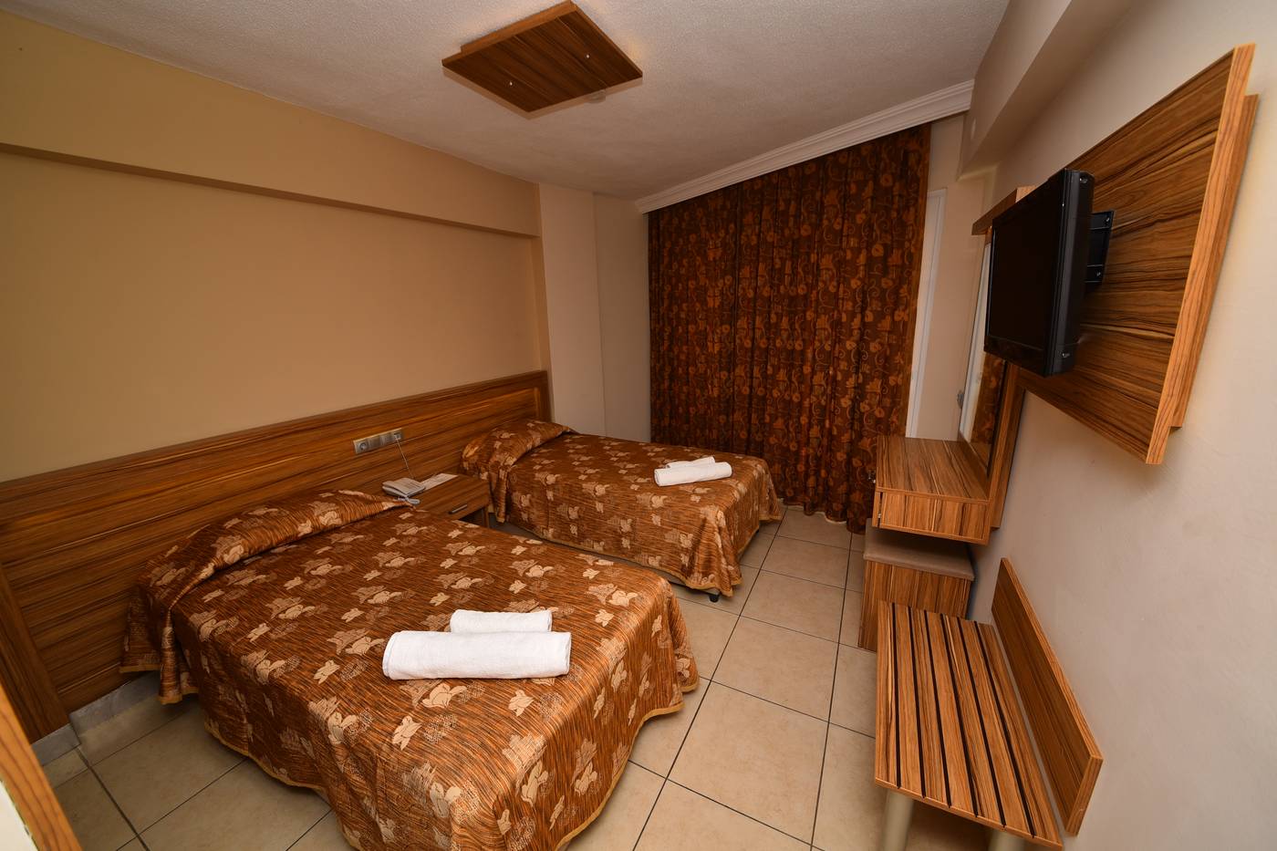 Rosary-Beach-Hotel-Room-26