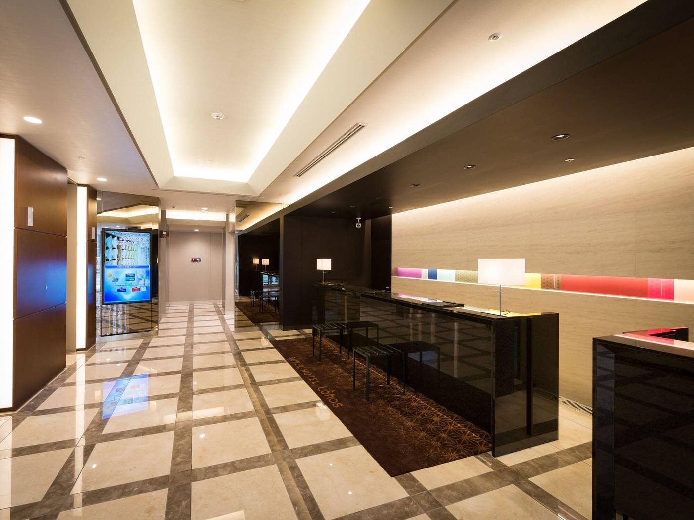 Super Hotel Premier Tokyo-Eki Yaesu Chuo-Guchi-Japan-Tokyo-General view-5