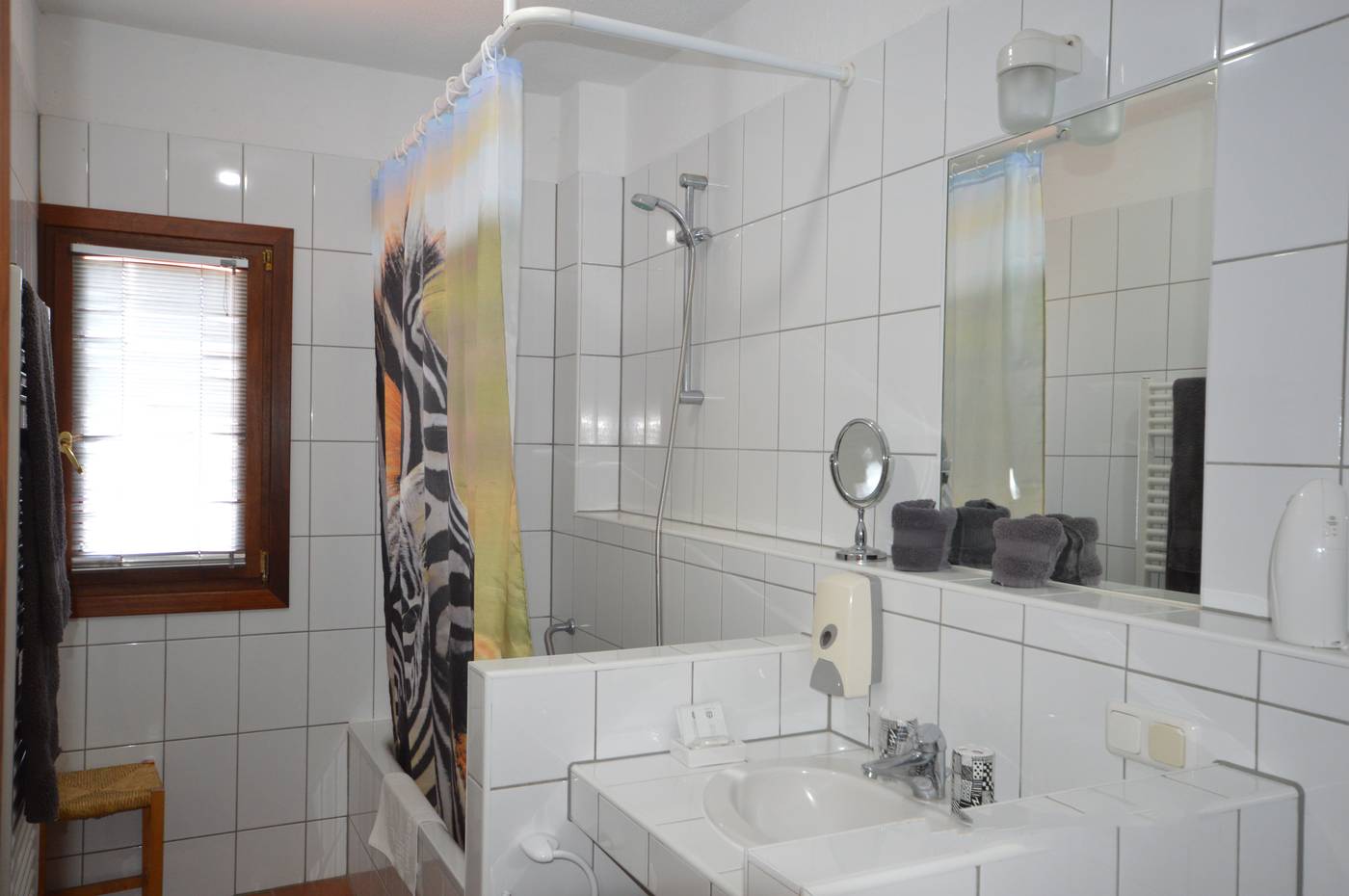 Alta-Monta----a-Room-27