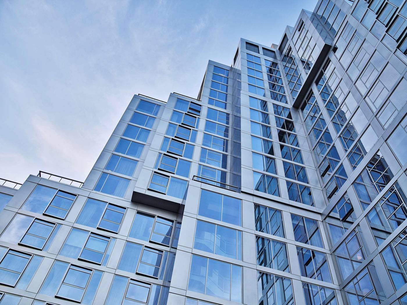 Conrad-Los-Angeles-General-view-3