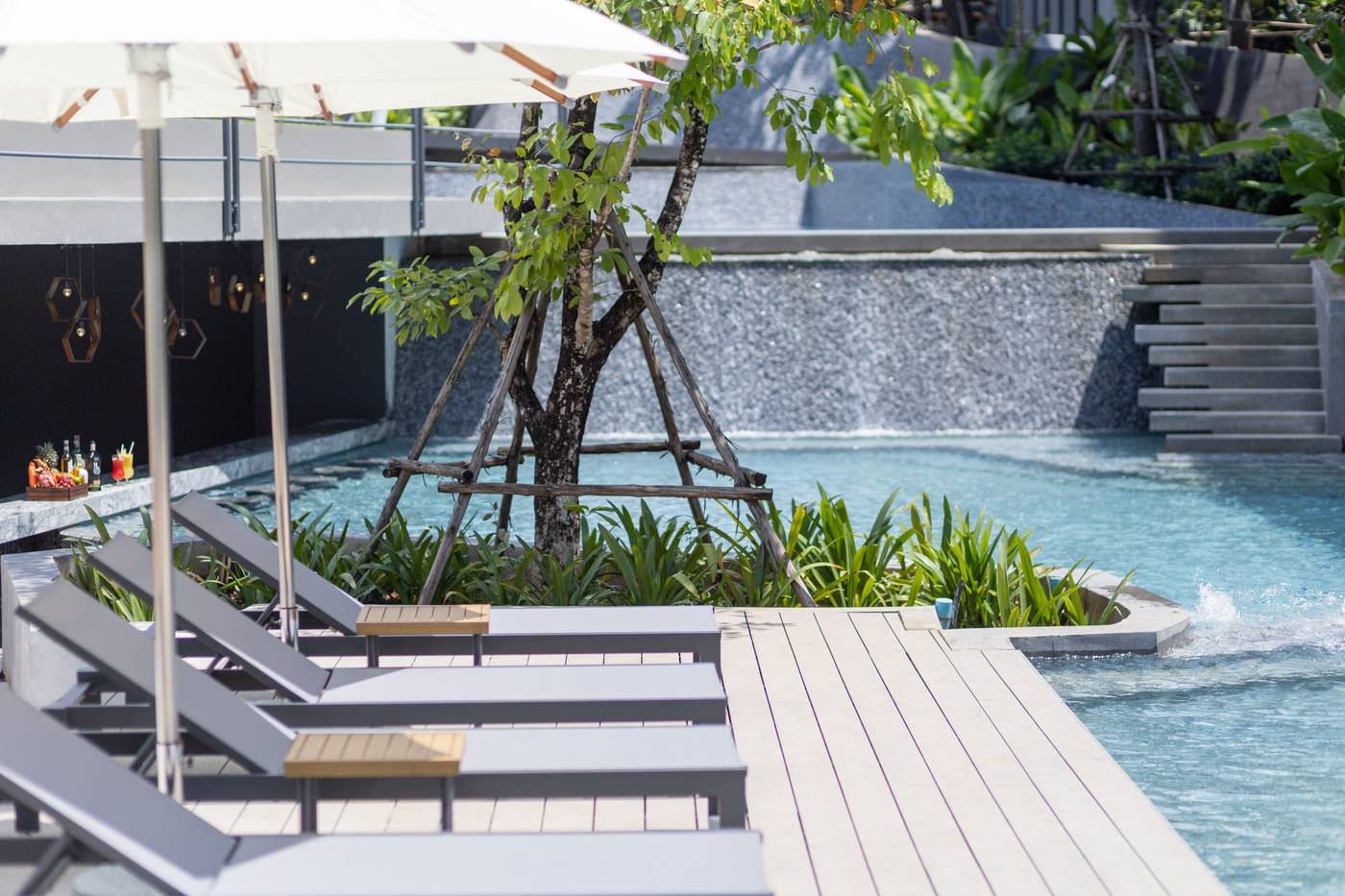 Varana-Krabi-Hotel-Pool-9