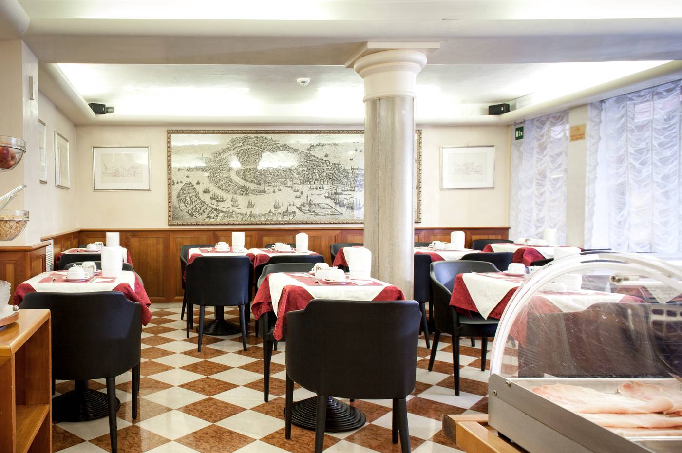 Commercio-e-Pellegrino-Restaurant-9