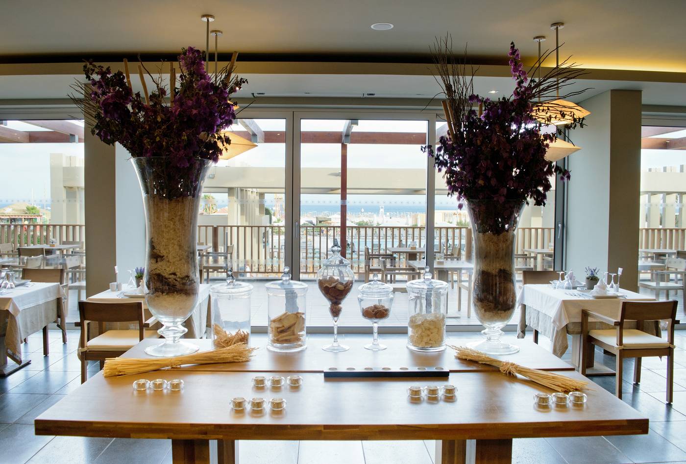 Oasis-Salinas-Sea-Restaurant-21