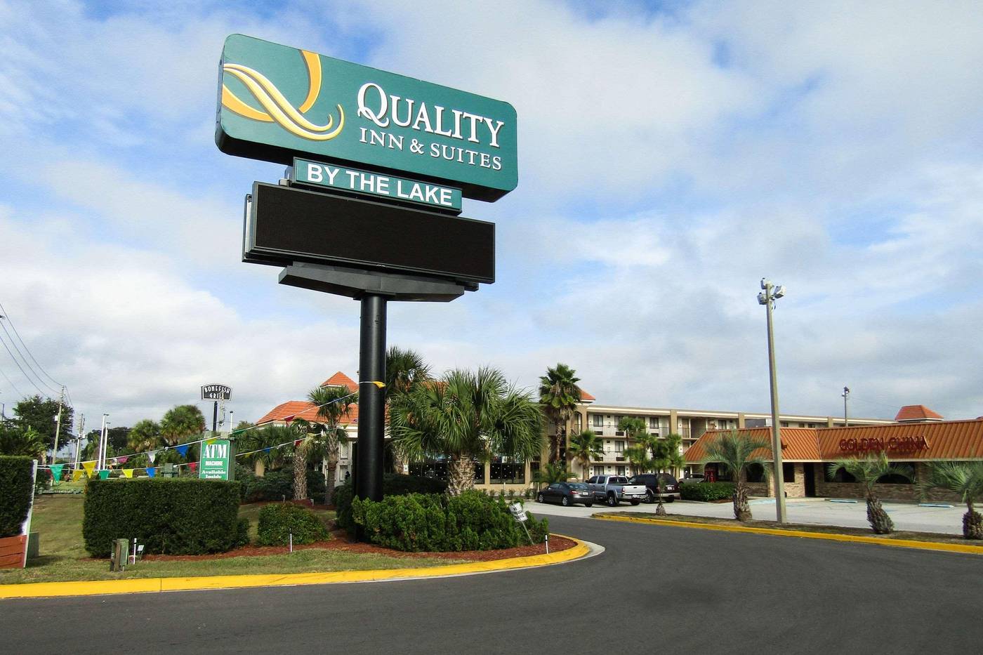 Quality Inn & Suites Kissimmee by The Lake-United States-KISSIMMEE-General view-8