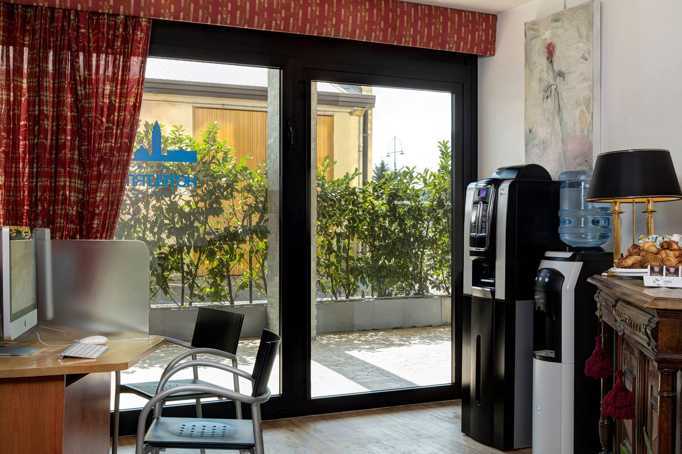 Best-Western-Hotel-Tritone-General-view-8