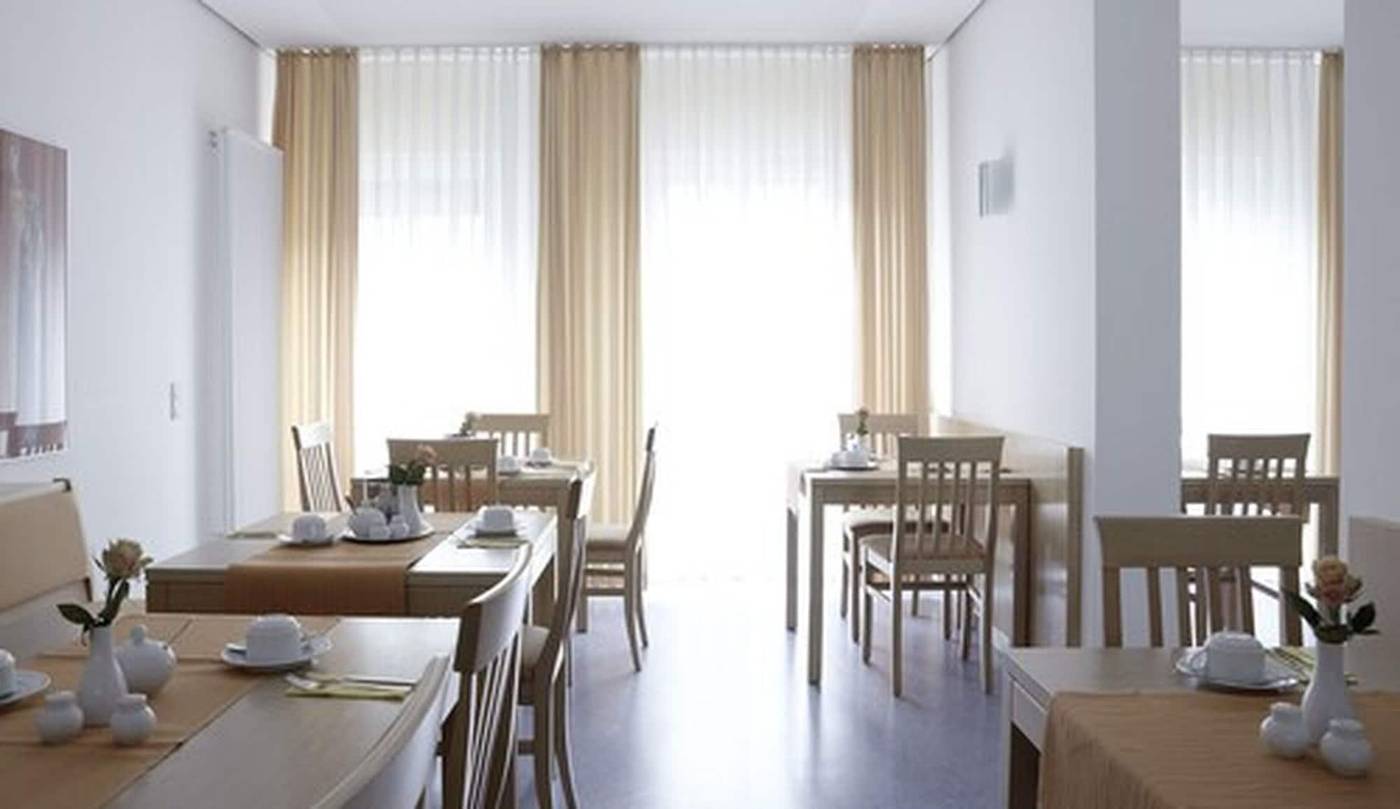 Bfw Hotel-Germany-NUREMBERG-Restaurant-9