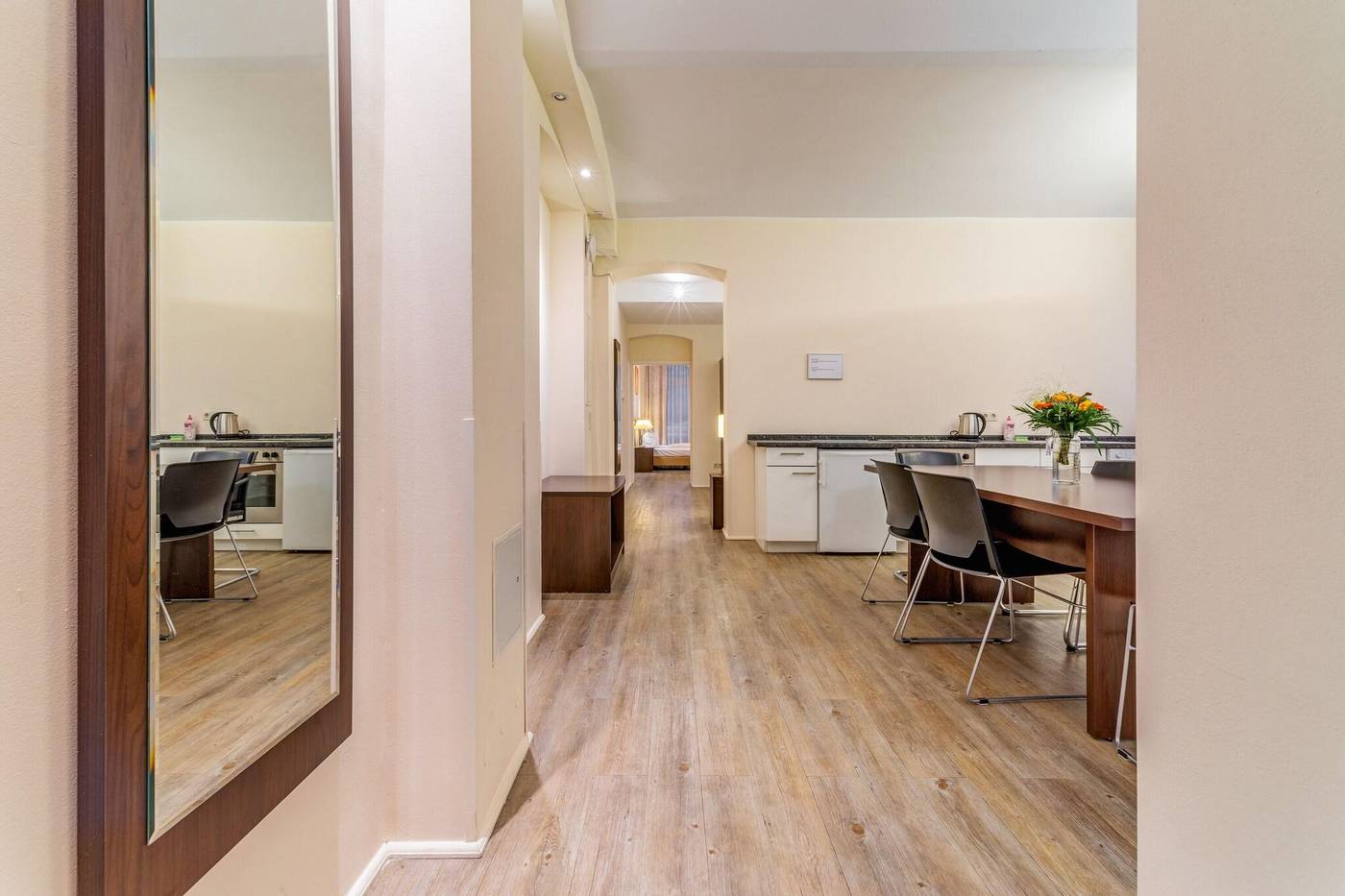 Upper-Room-Hotel-Room-32