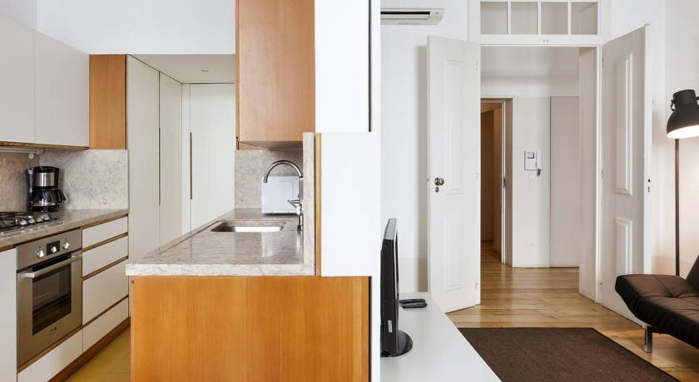 Hello Lisbon Cais do Sodre