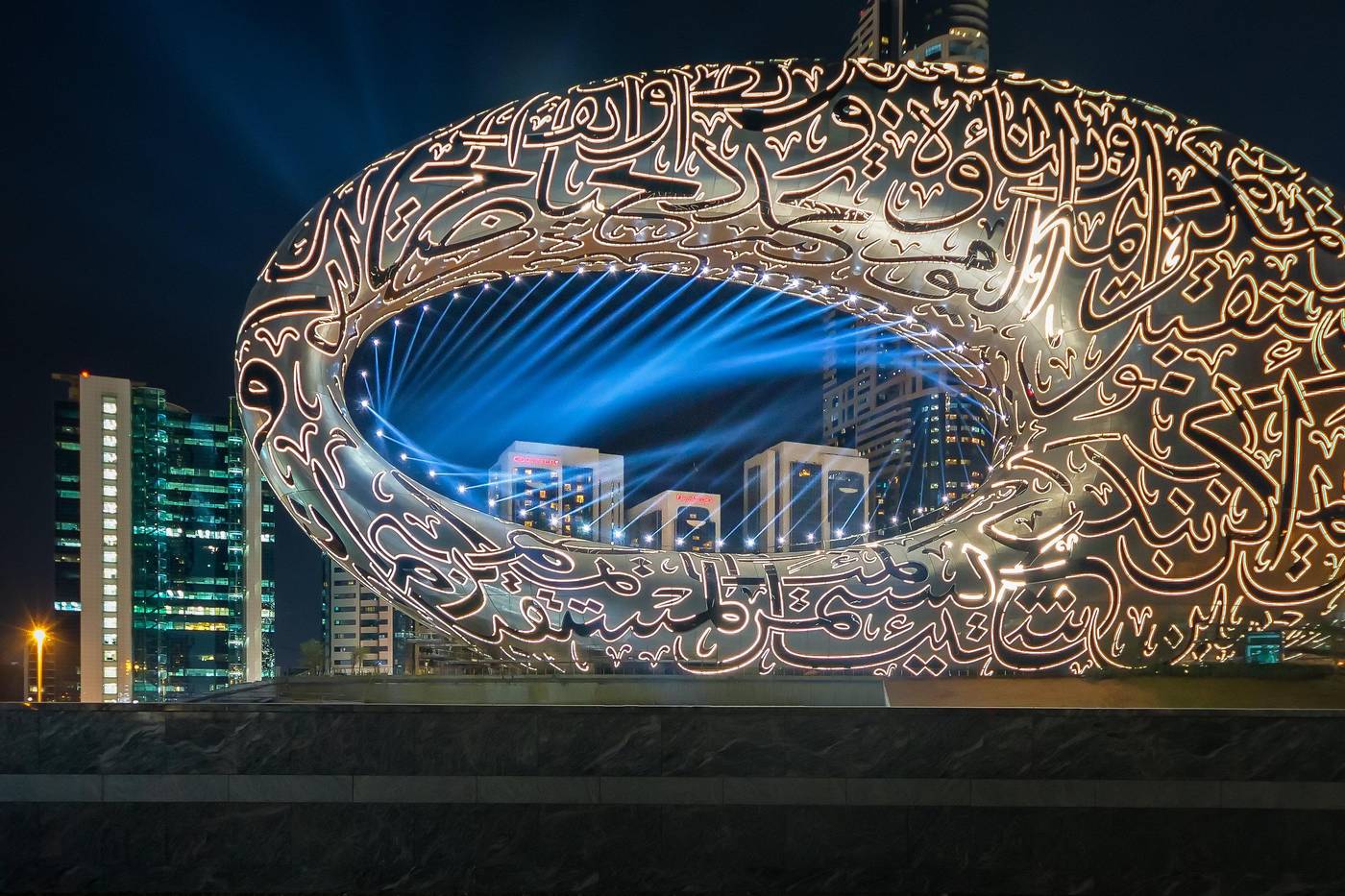 Millennium-Plaza-Downtown-Hotel-General-view-6