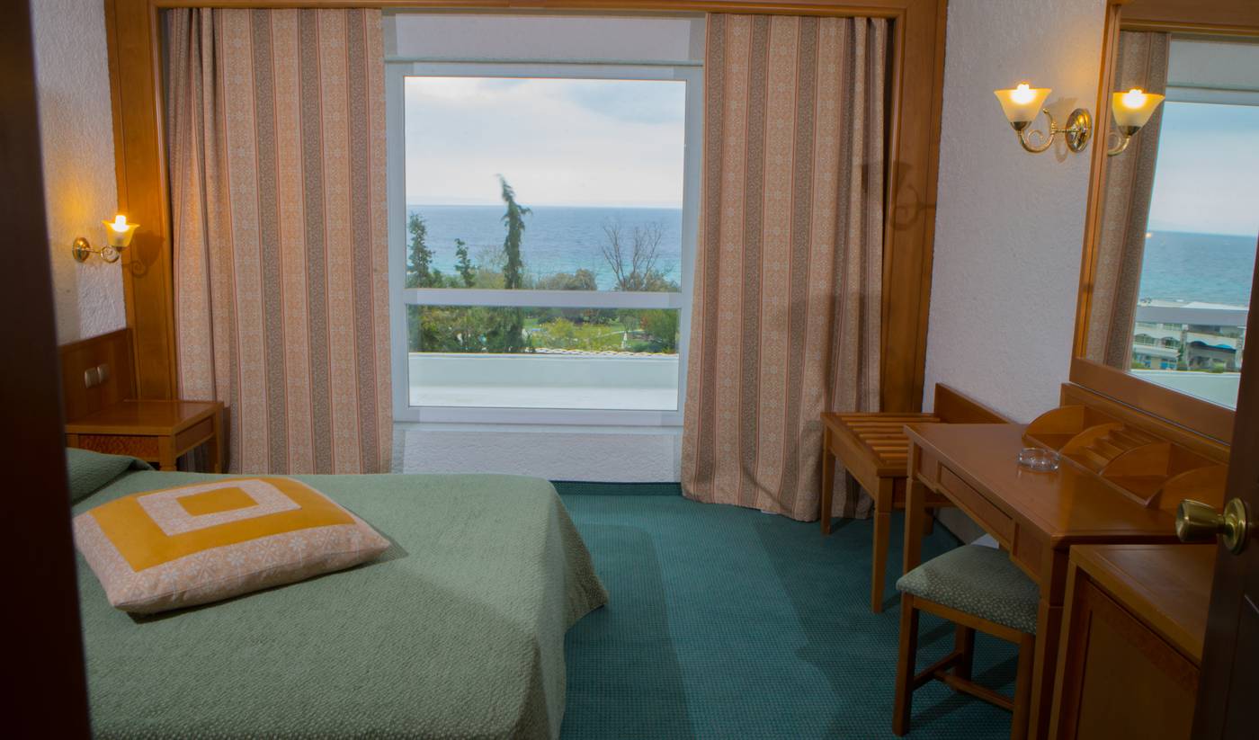 Athos-Palace-Hotel-Room-26