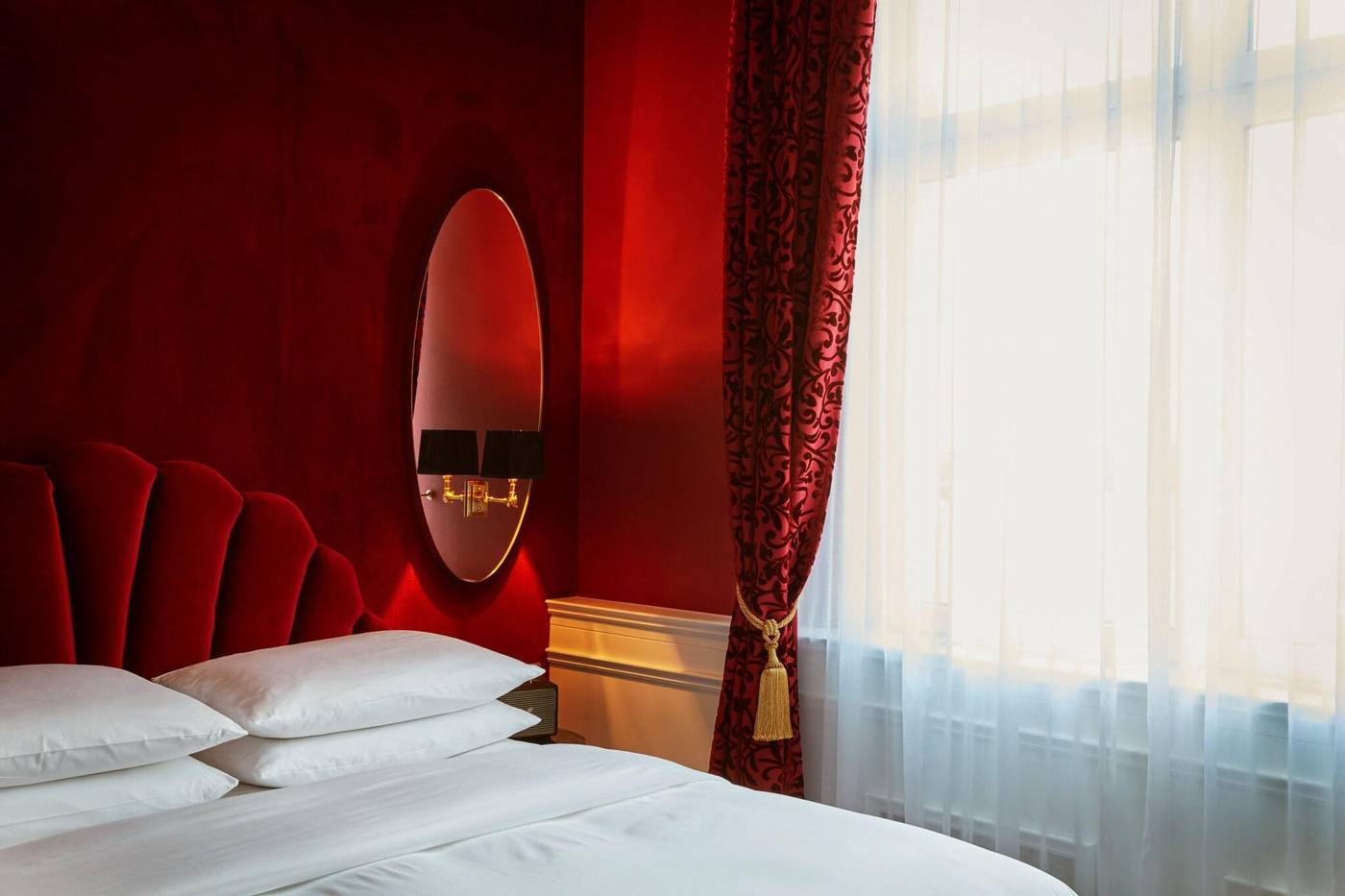 Provocateur--Berlin--A-Member-Of-Design-Hotels-Room-36