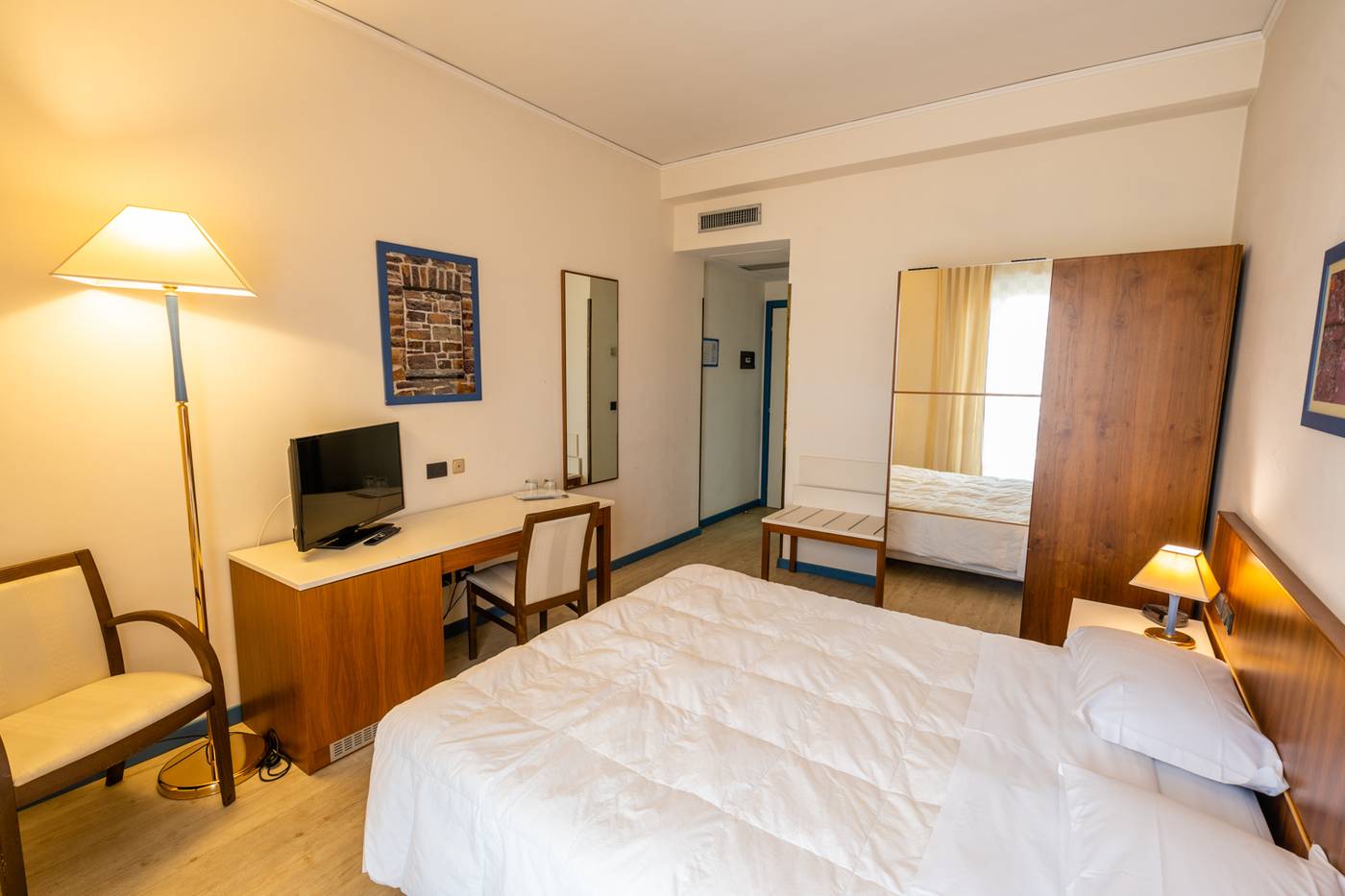 Europa-Palace-Room-7