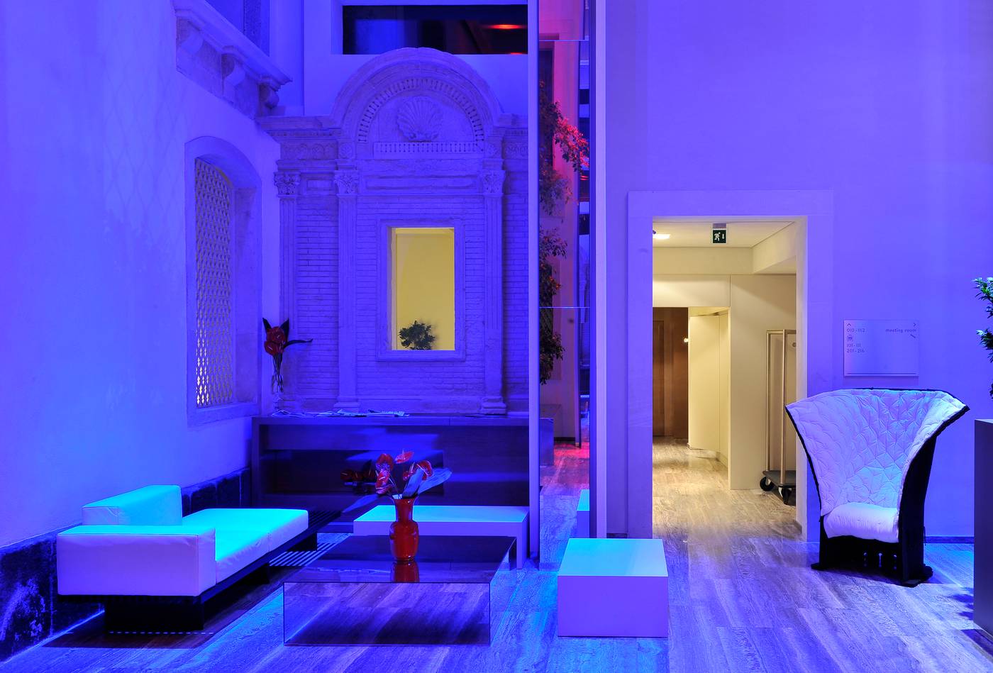 Romano-House-Lobby-23