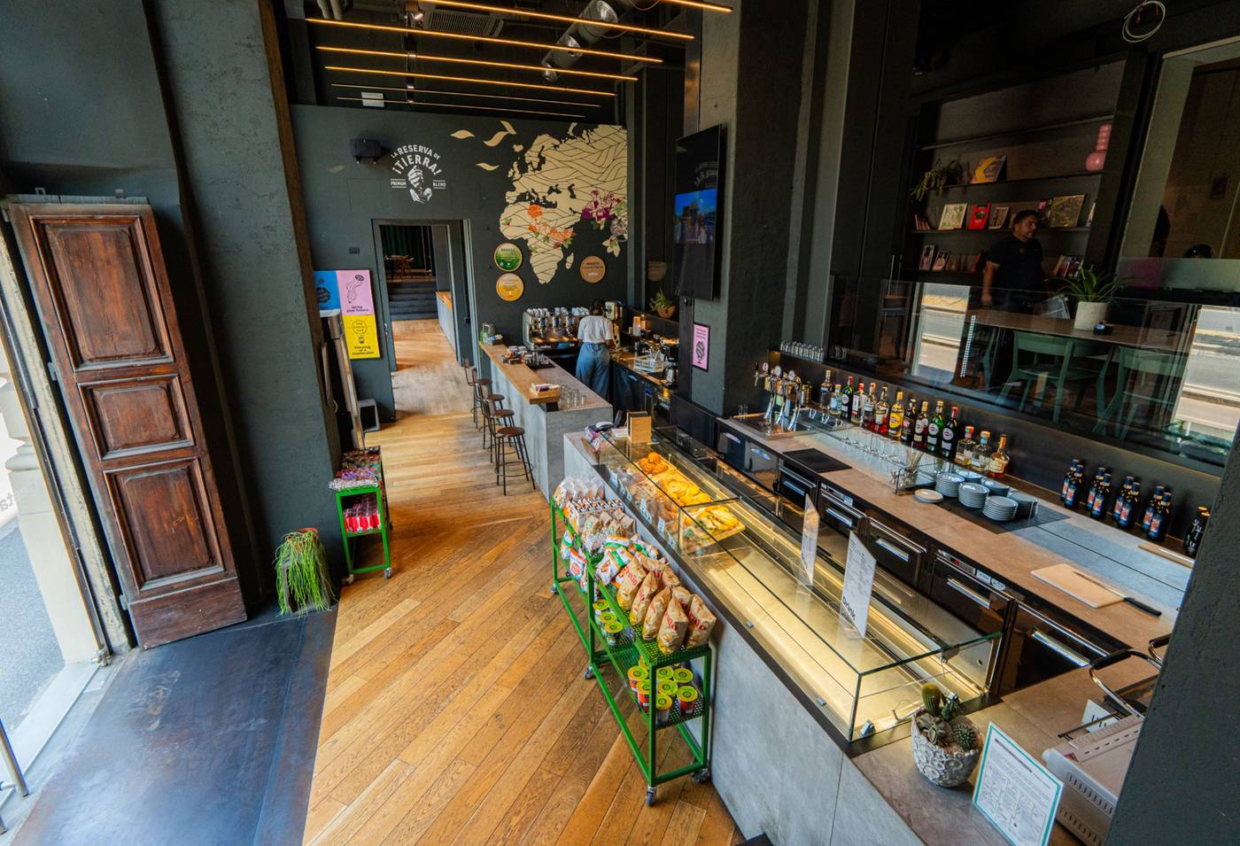 The-Social-Hub-Florence-Lavagnini-Bar-13