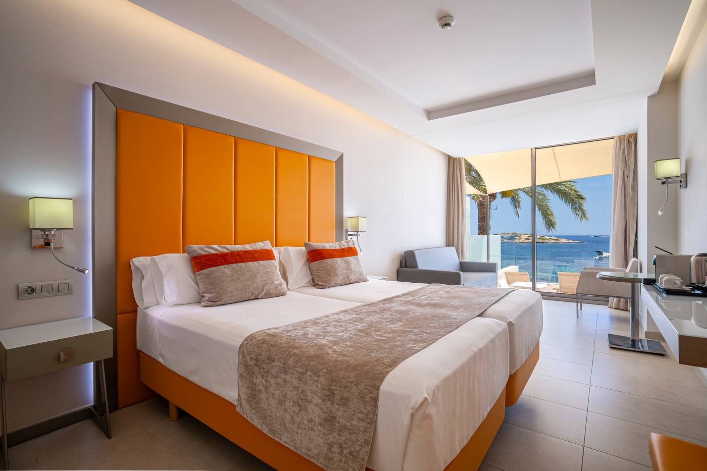 Hotel-Torre-Del-Mar-Room-25