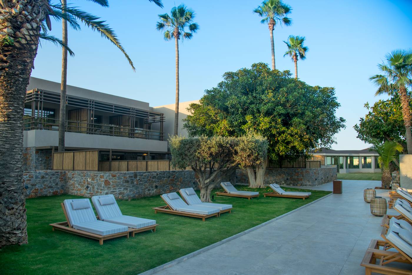 King-Minos-Retreat-Resort---Spa-Pool-31