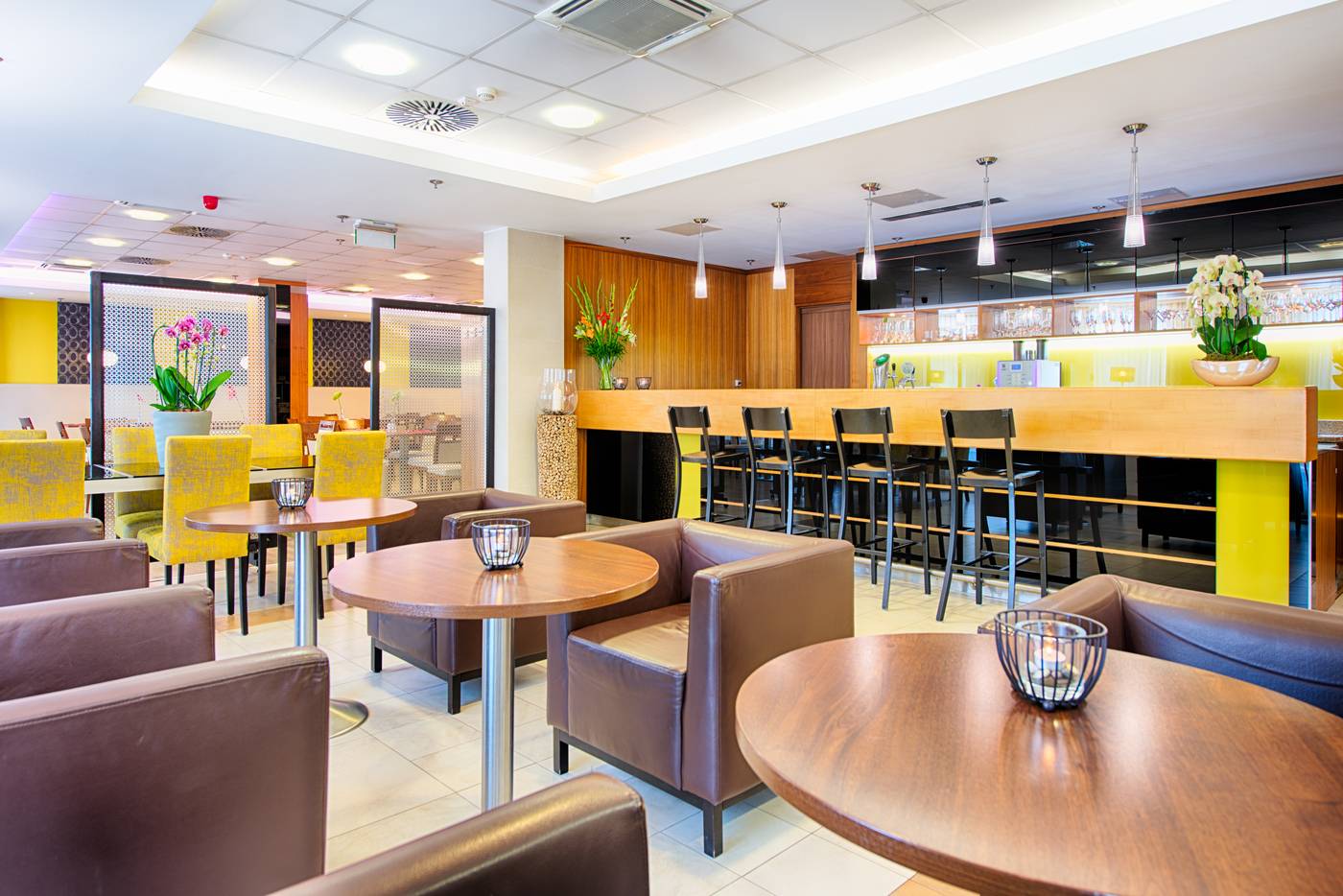 Achat-Hotel-Budapest-Bar-3