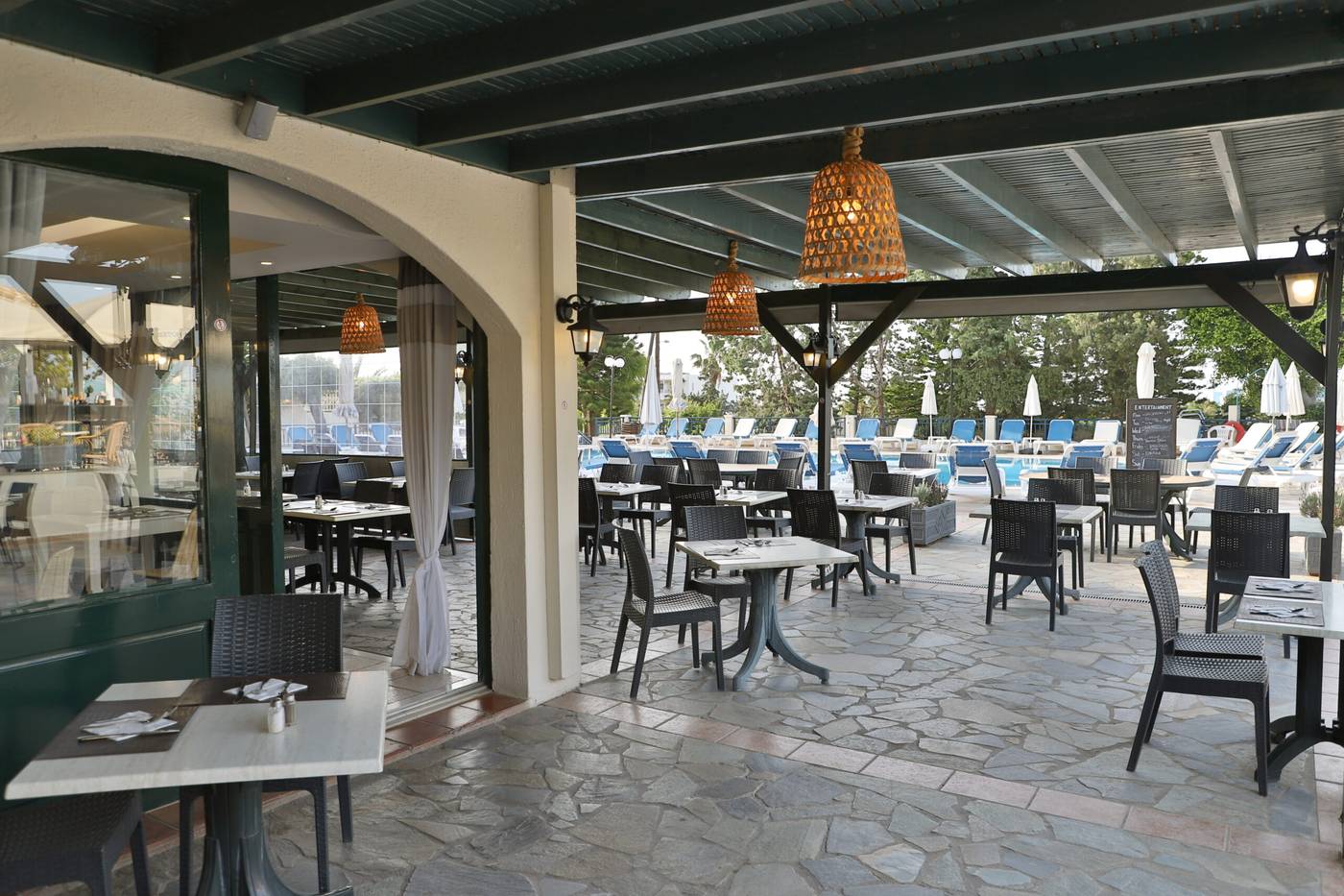 Anastasia-Hotel-Restaurant-22