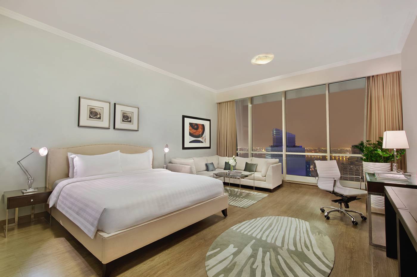 Ezdan-Hotel-West-Bay-Room-12