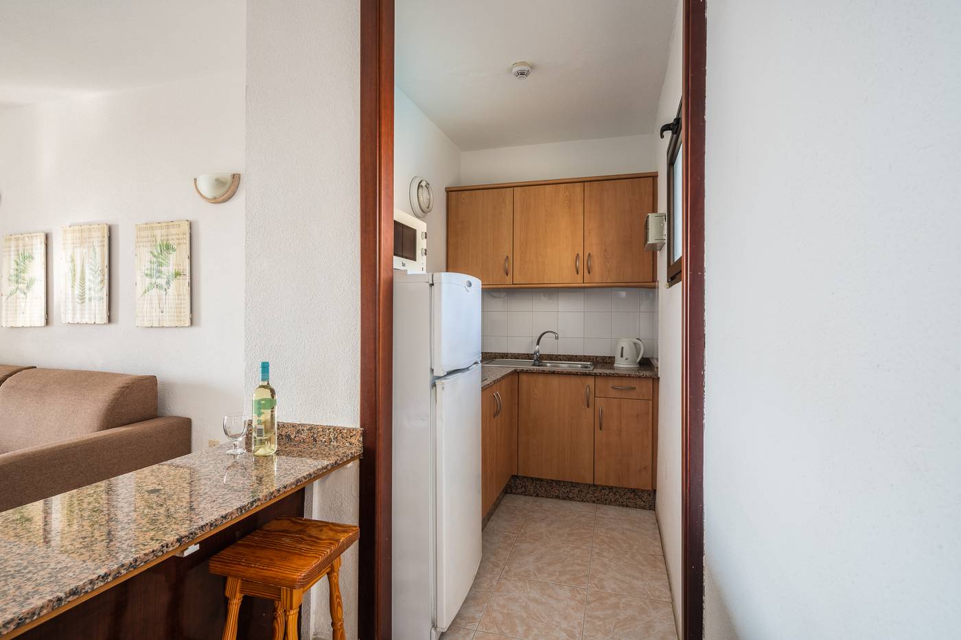 Guinea-Apartments-Room-15