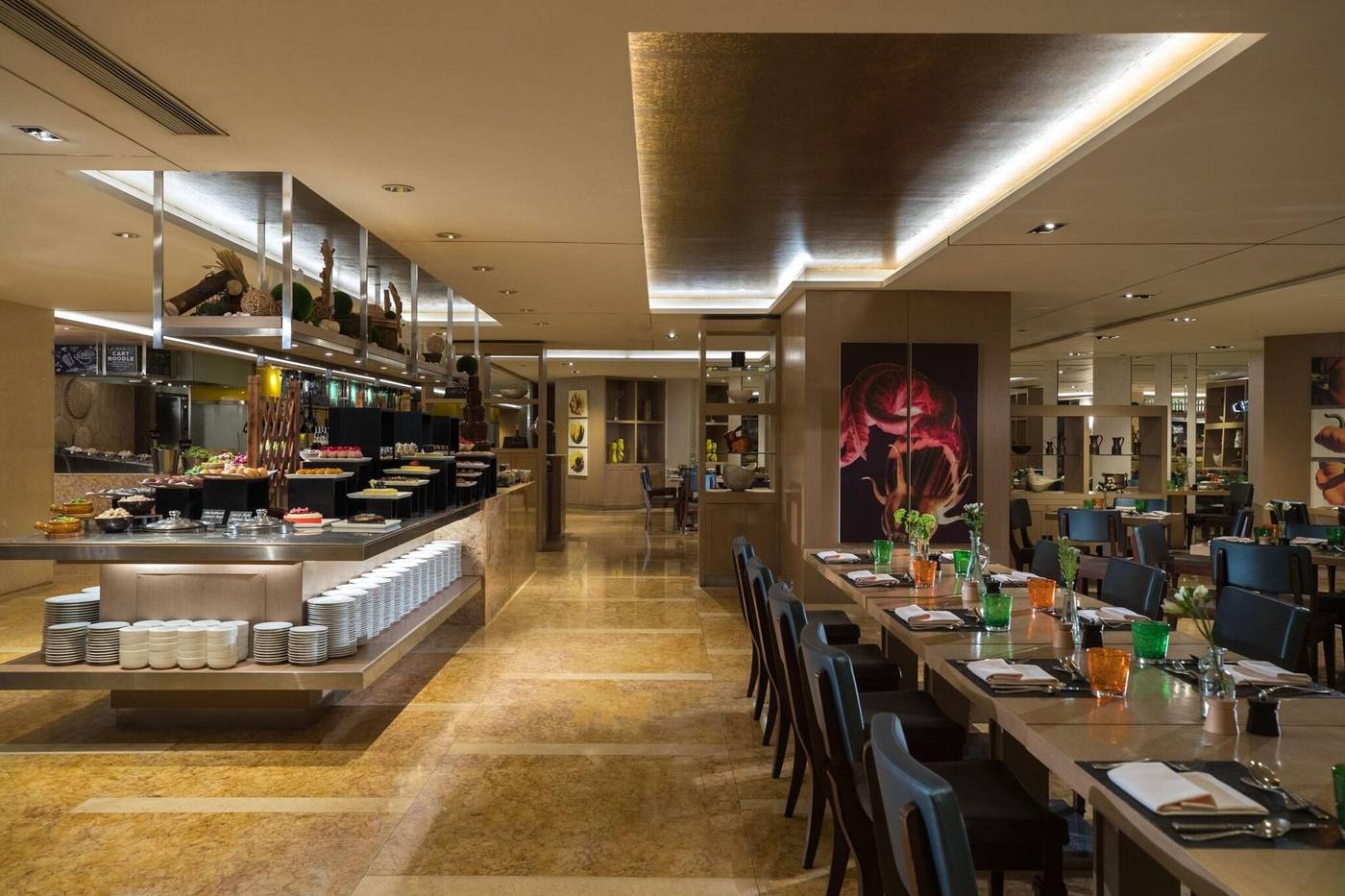 Renaissance-Hong-Kong-Harbour-View-Hotel-Restaurant-54